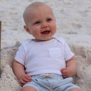 Meet your Posher, Leslie